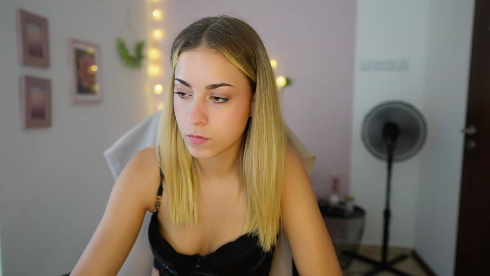 Gia_Lopez18 video thumbnail