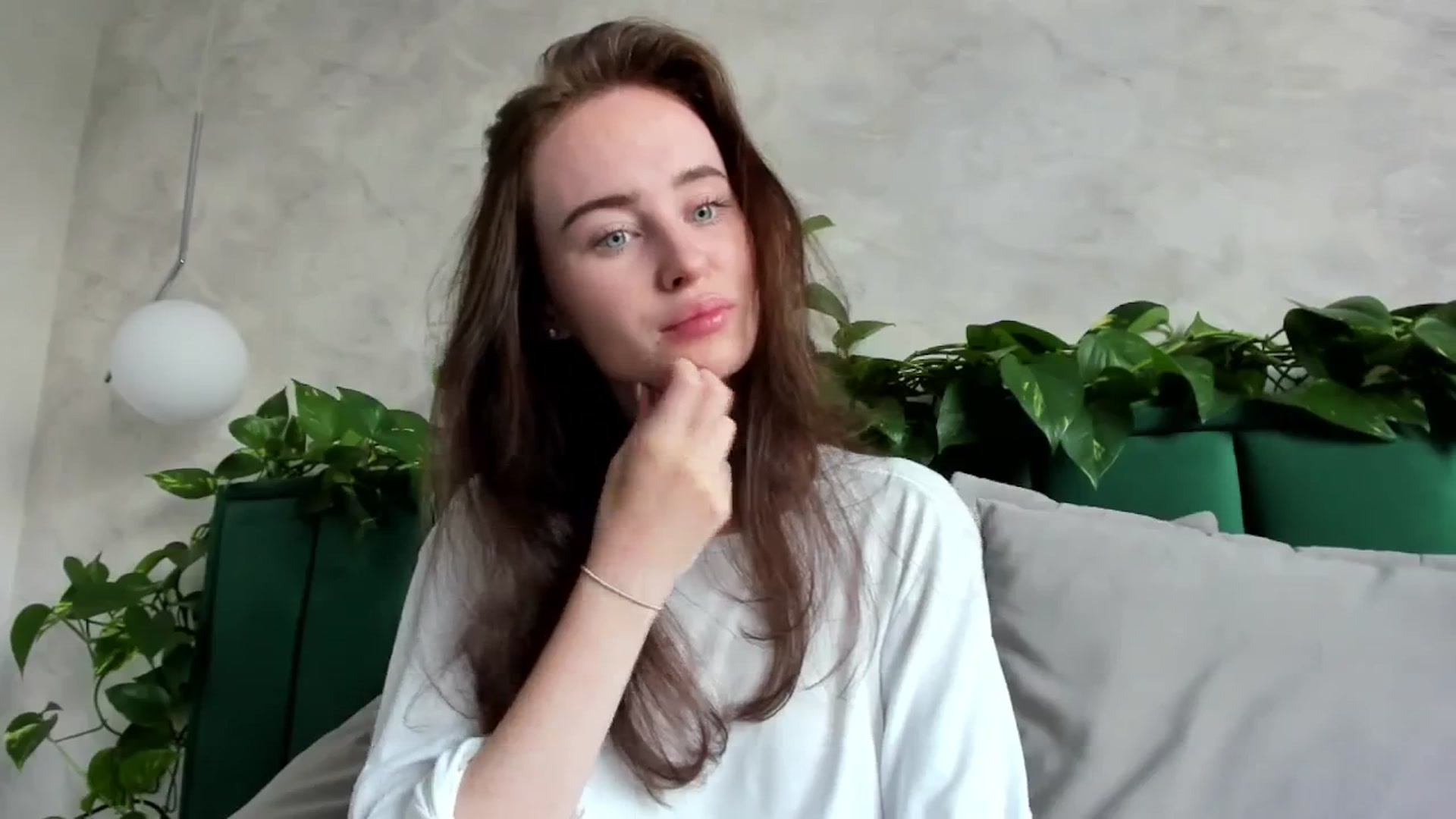 userSasha video thumbnail