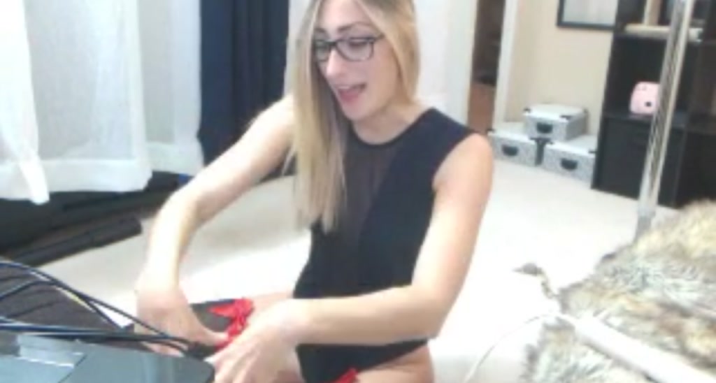KellyBlank video thumbnail