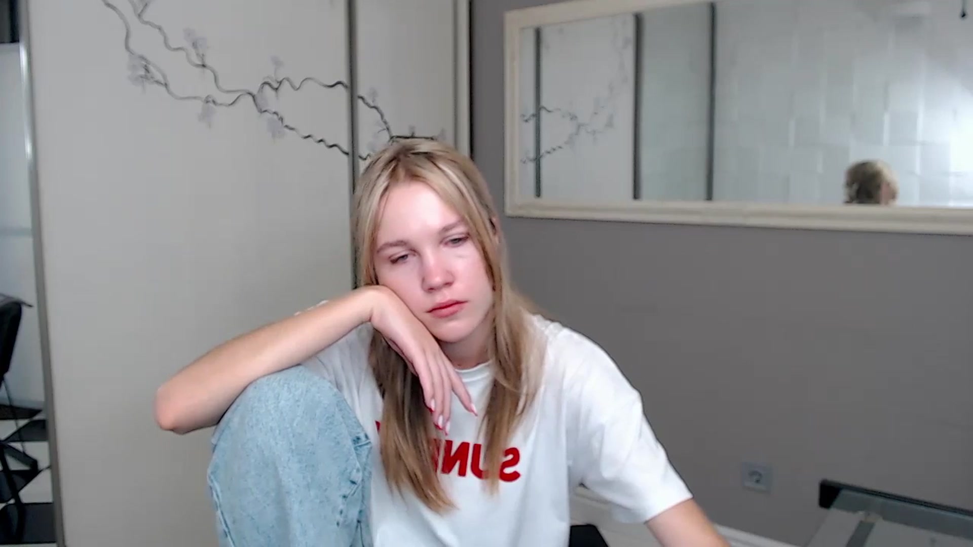 Kate_Lewiss video thumbnail