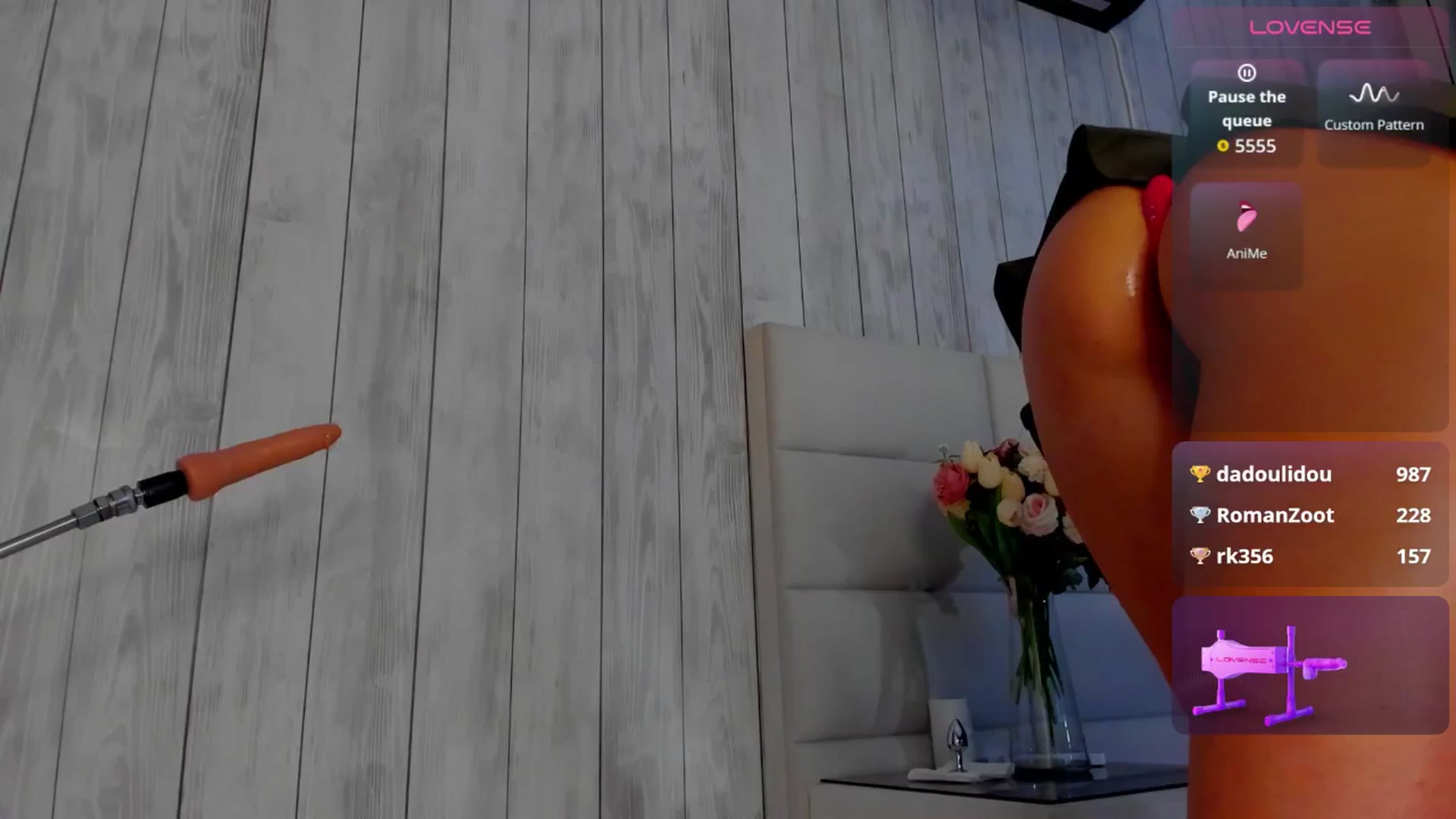 Muscle_Queen_ video thumbnail