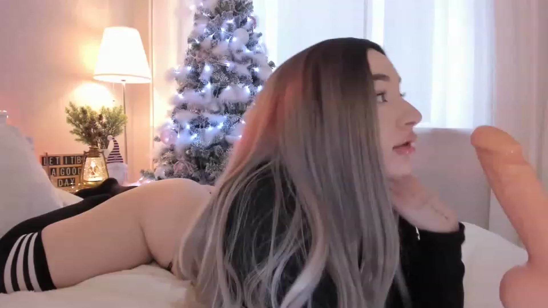WhiteCattt video thumbnail