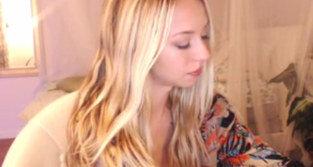 AnaFoxx video thumbnail