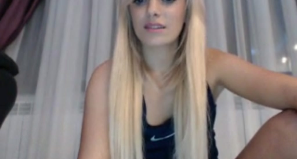 AwesomeBlonde video thumbnail