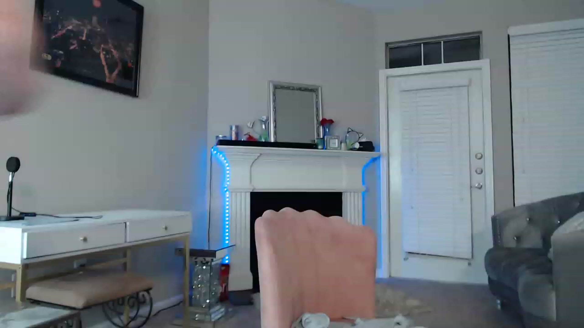 Pink_Fawnnn video thumbnail