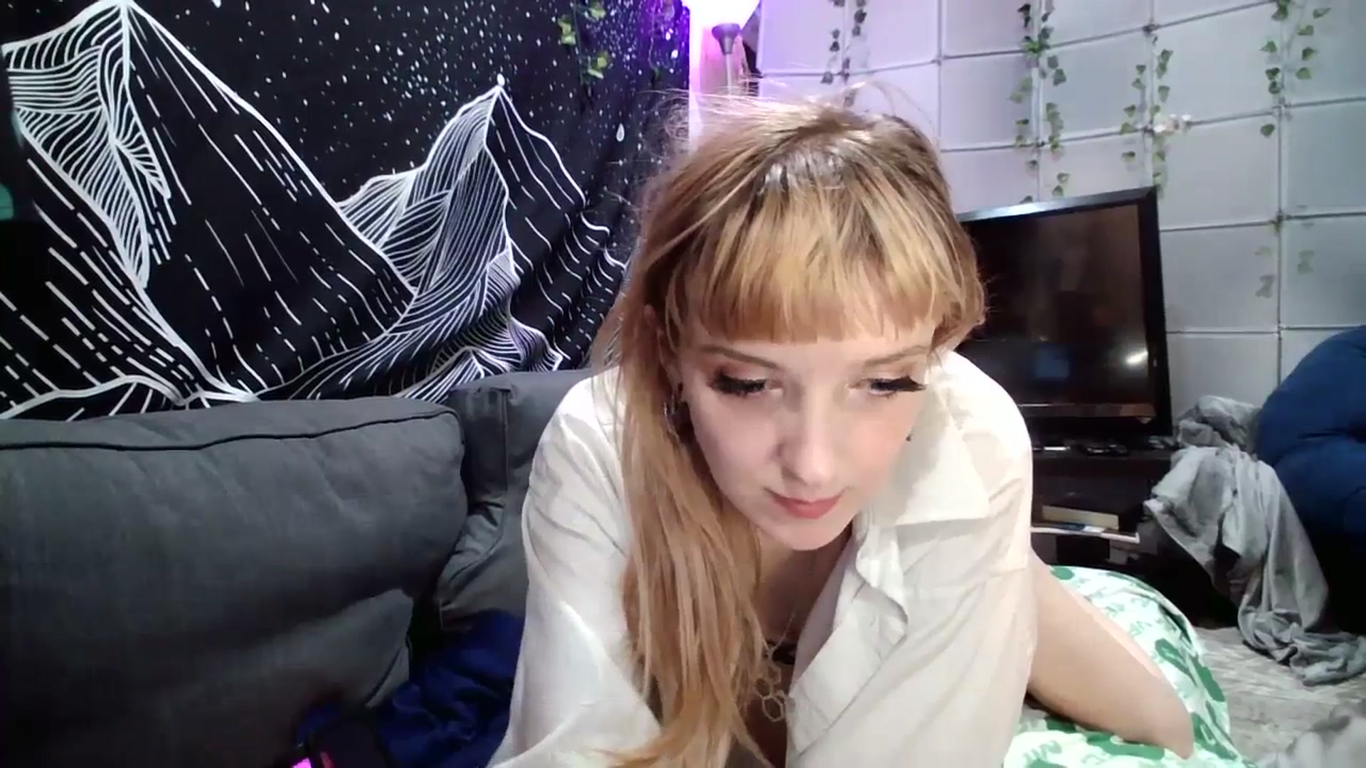 ZoeBanx video thumbnail