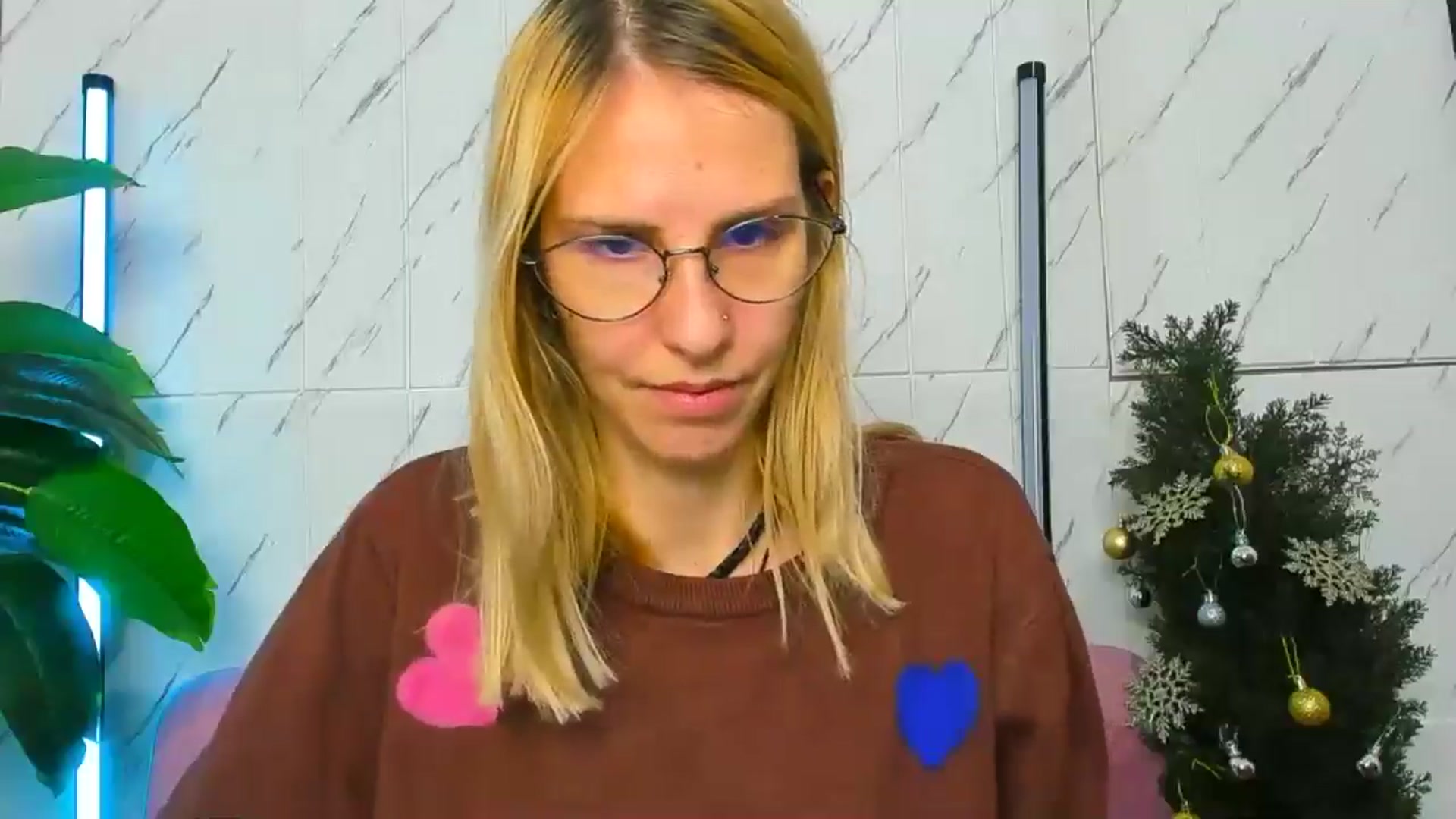 EmmaKriss video thumbnail