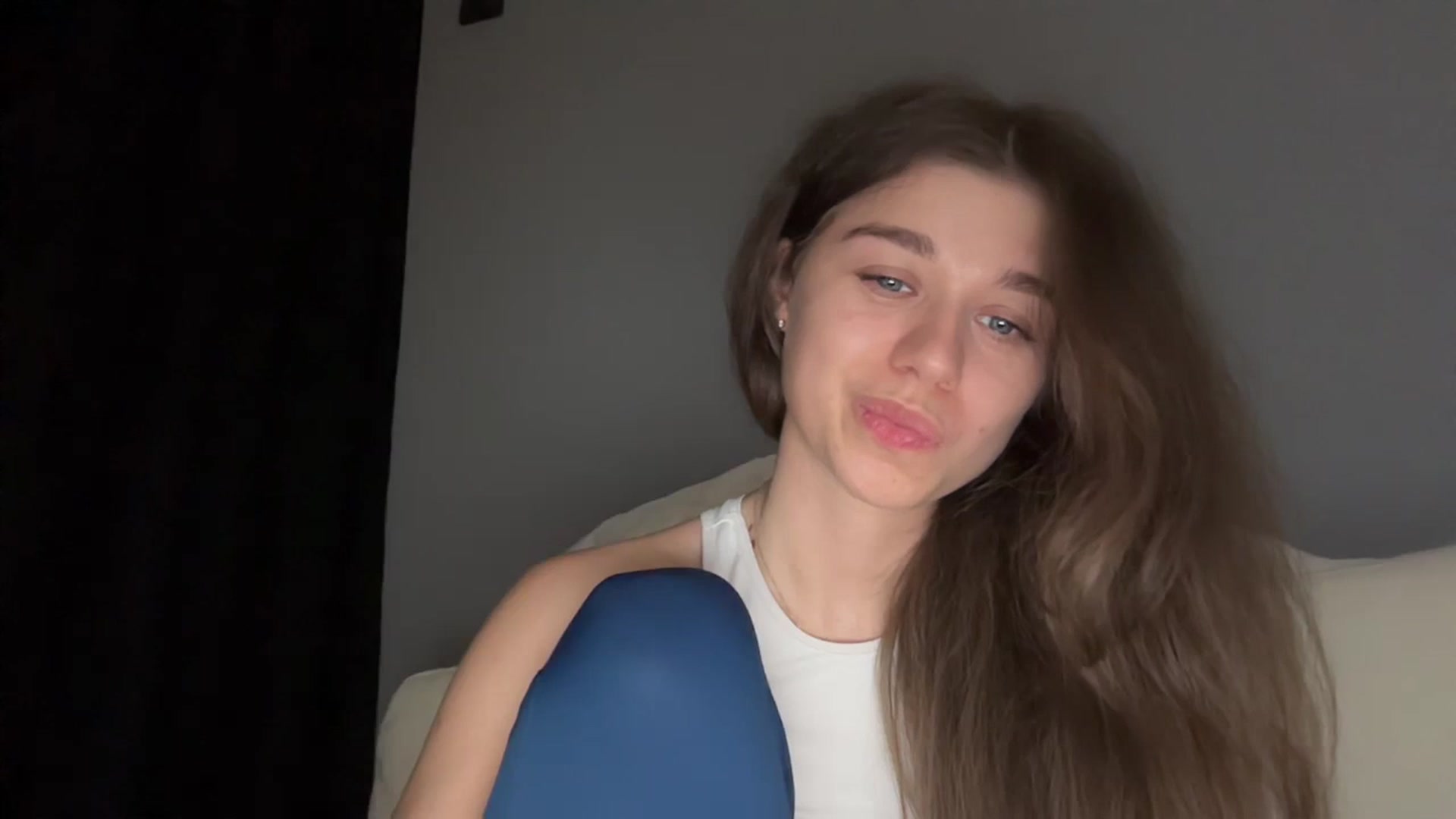 JewelReigns video thumbnail