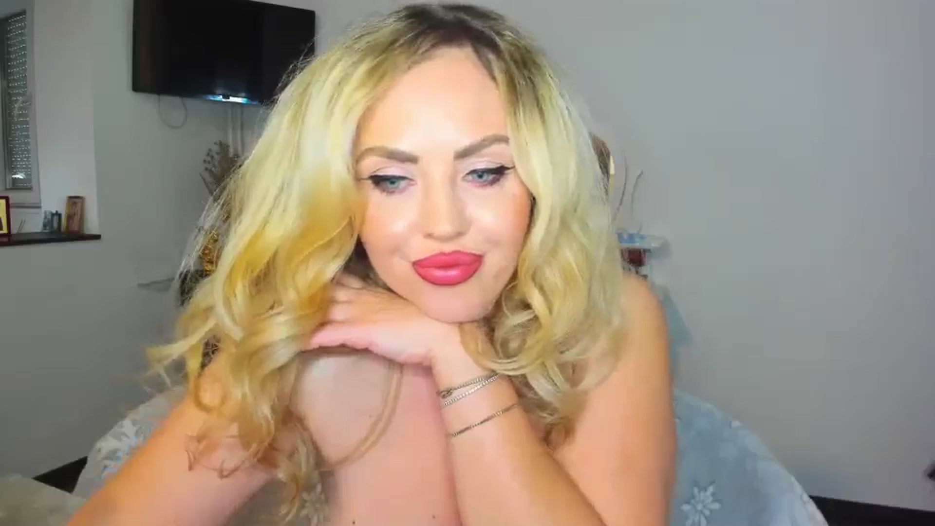 MISS_JOY99 video thumbnail