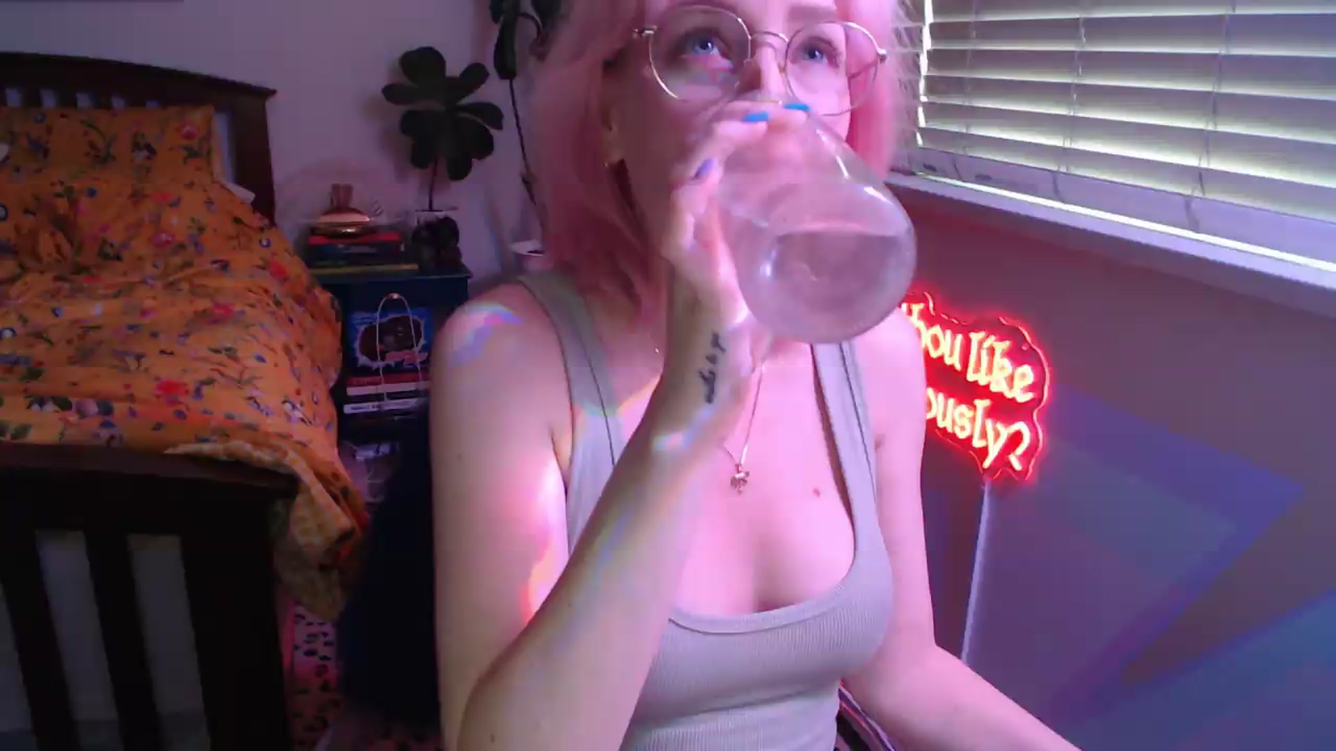NahlaHoney video thumbnail