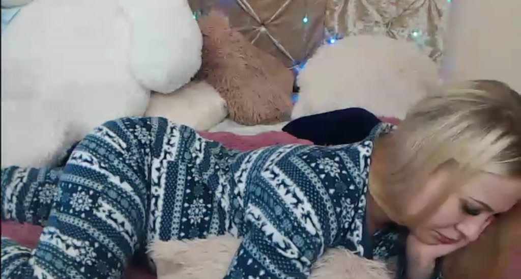 LanaLoren video thumbnail
