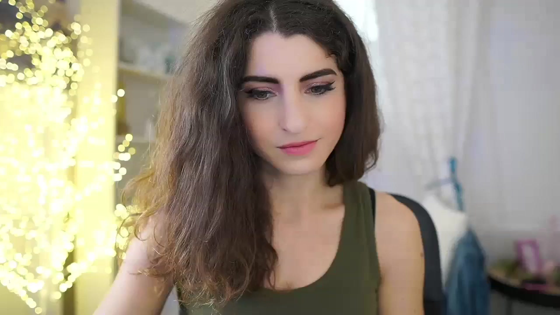 EVA__LOVIA_ video thumbnail