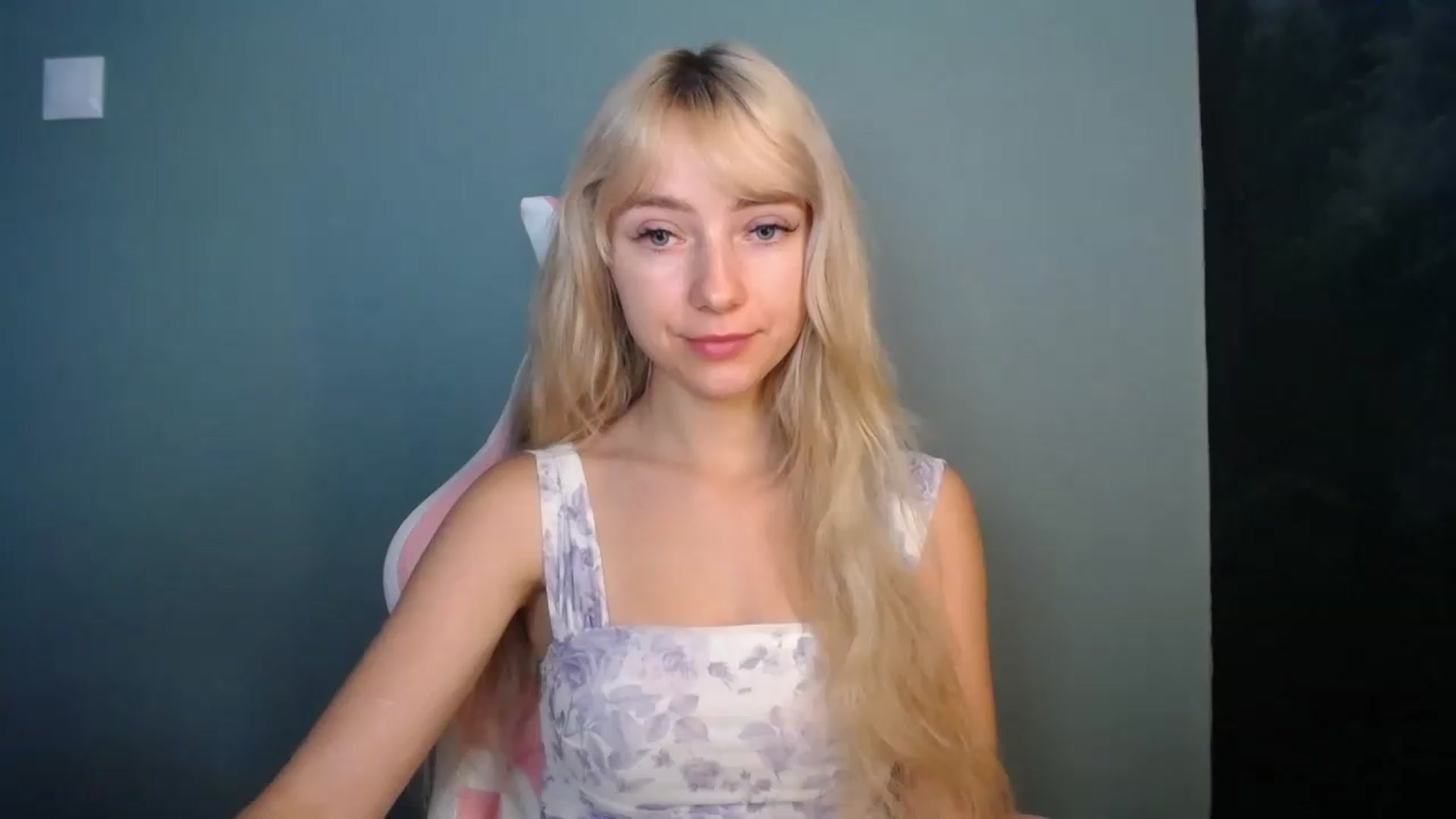LuciaAmazing video thumbnail