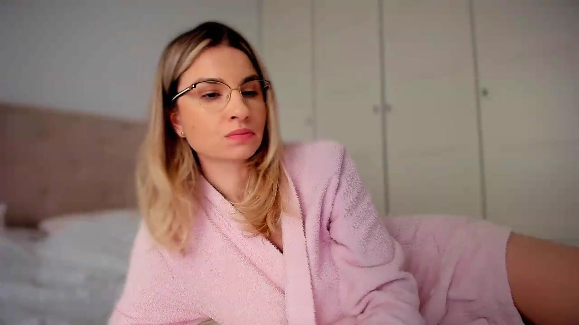 AlyMiss video thumbnail