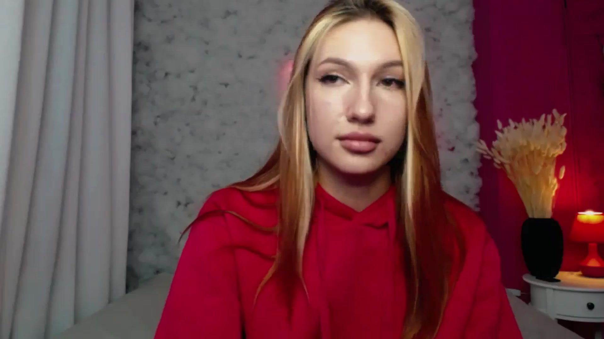 LovelyGin video thumbnail