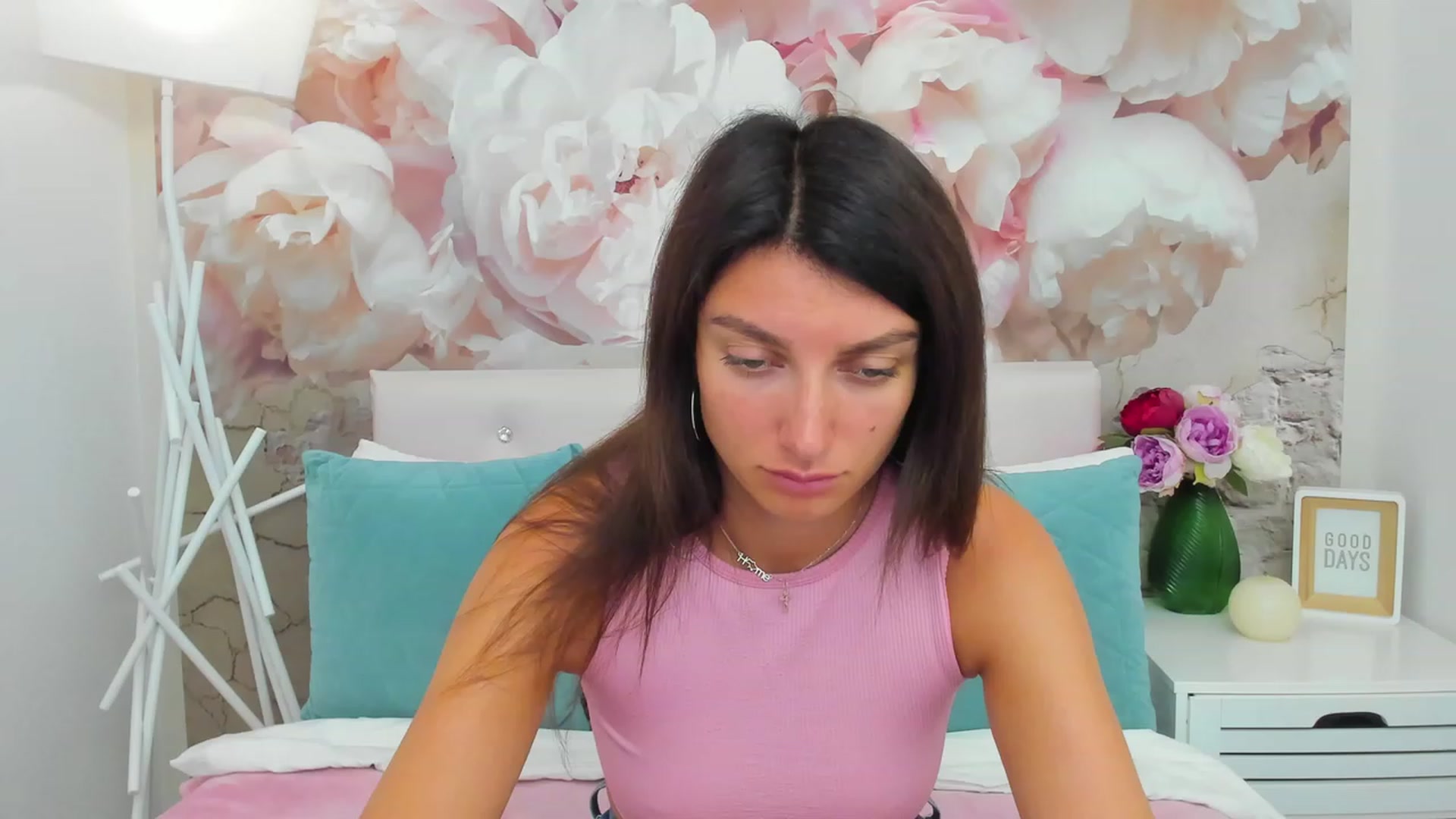 LuckySandra video thumbnail