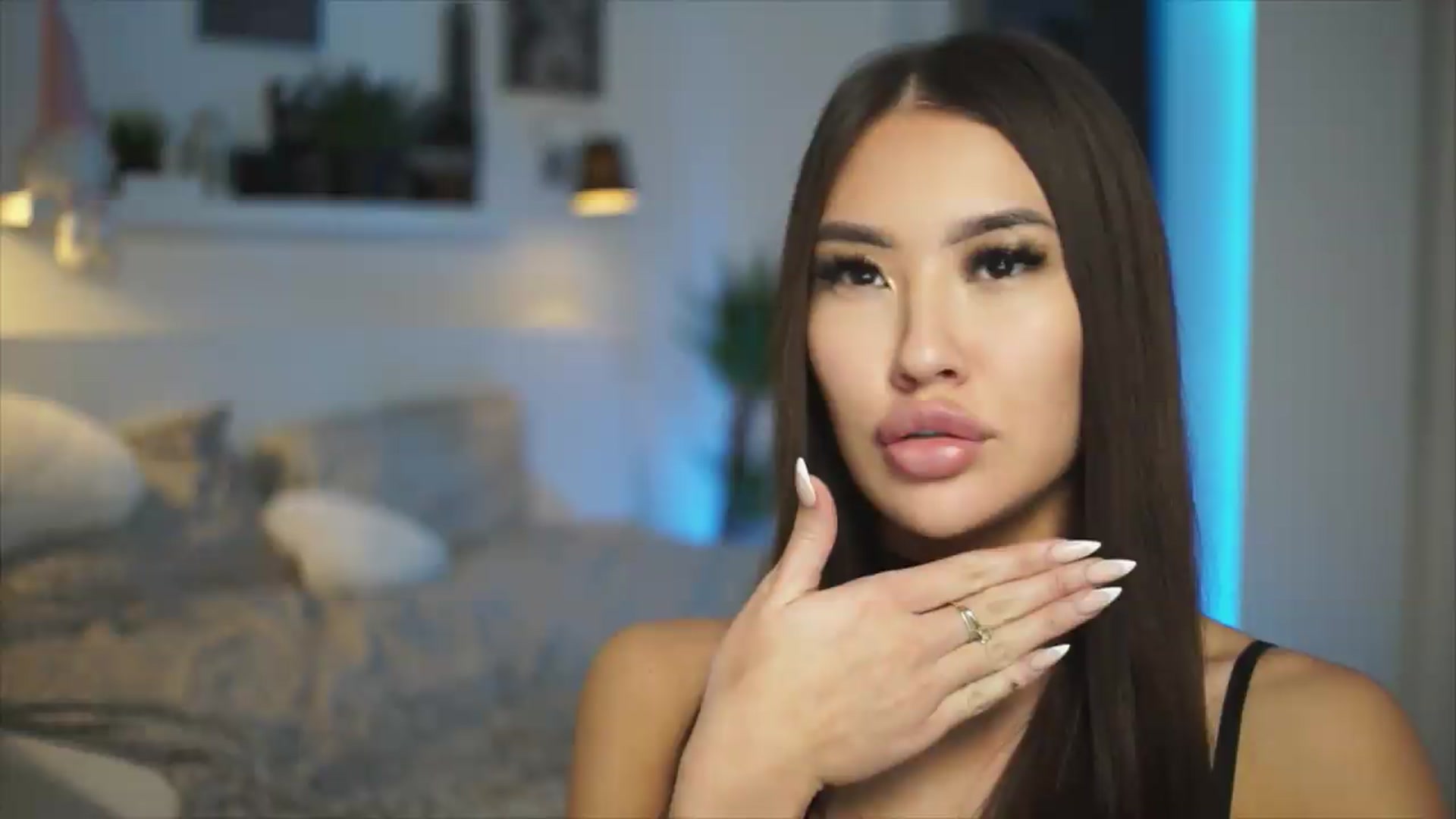 SimpleMai video thumbnail