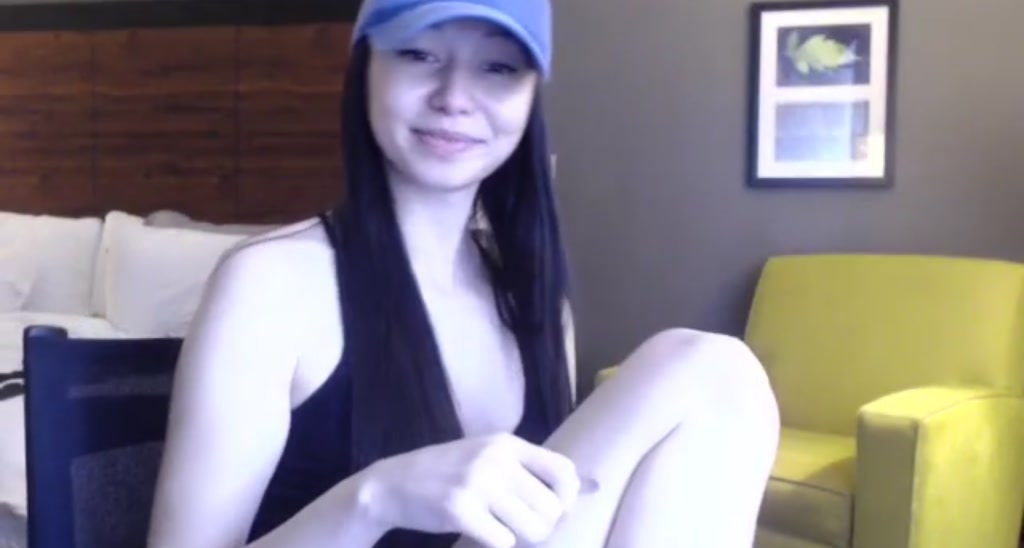 MiNNiE_B00M video thumbnail
