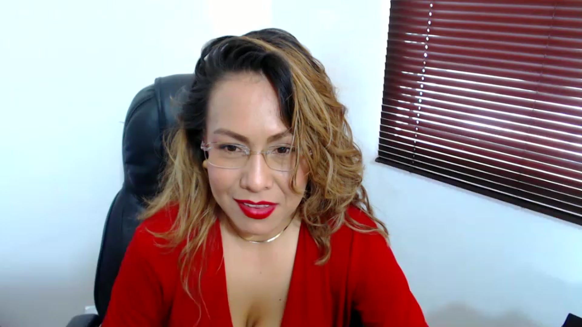 office_secret video thumbnail