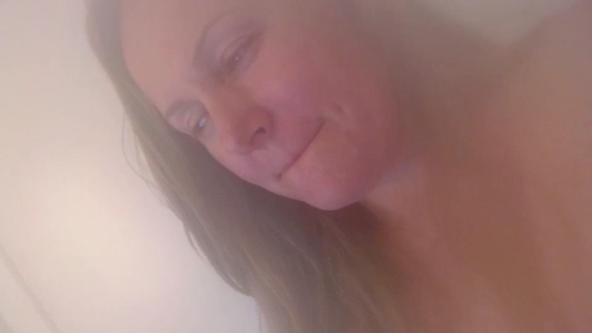 JustLily video thumbnail