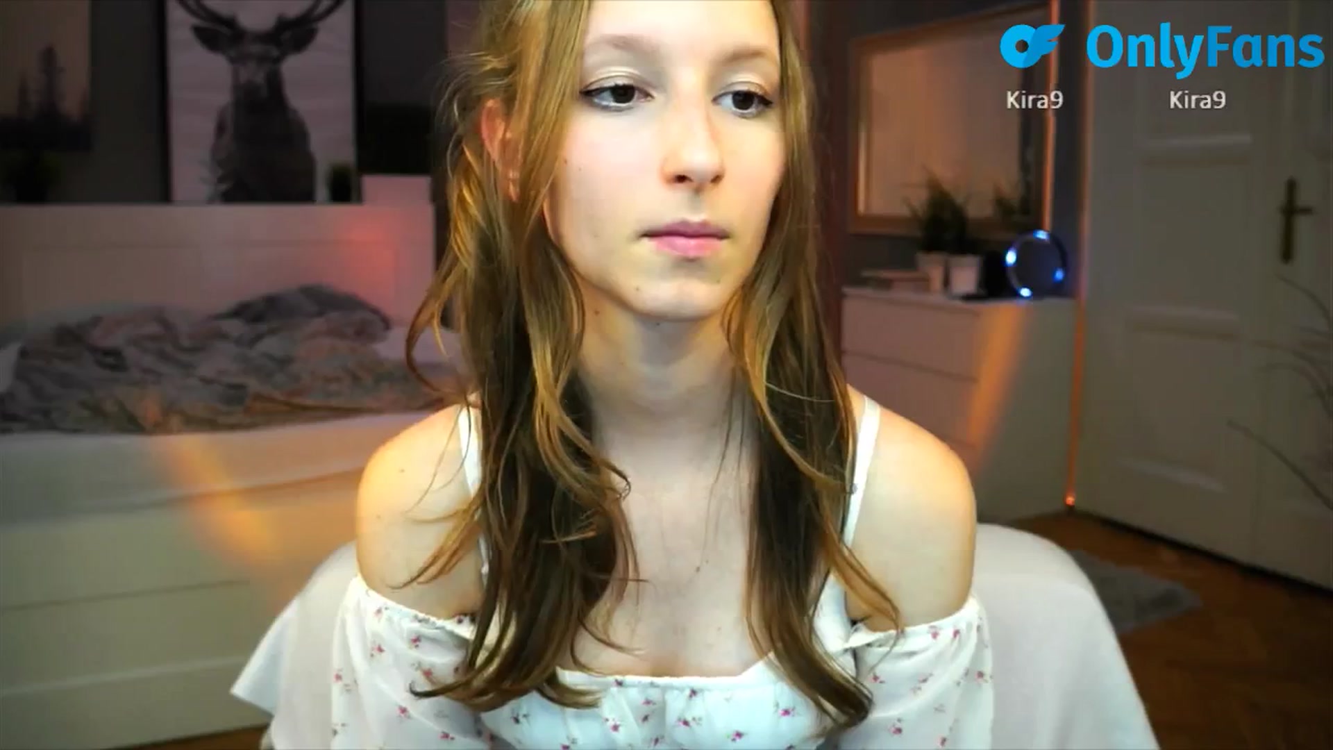 Kira9 video thumbnail