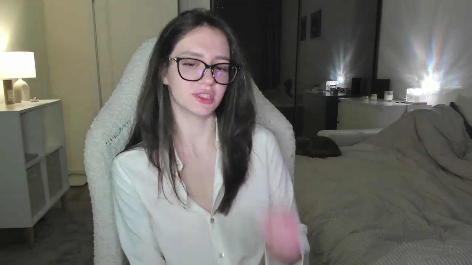 Sofieee video thumbnail