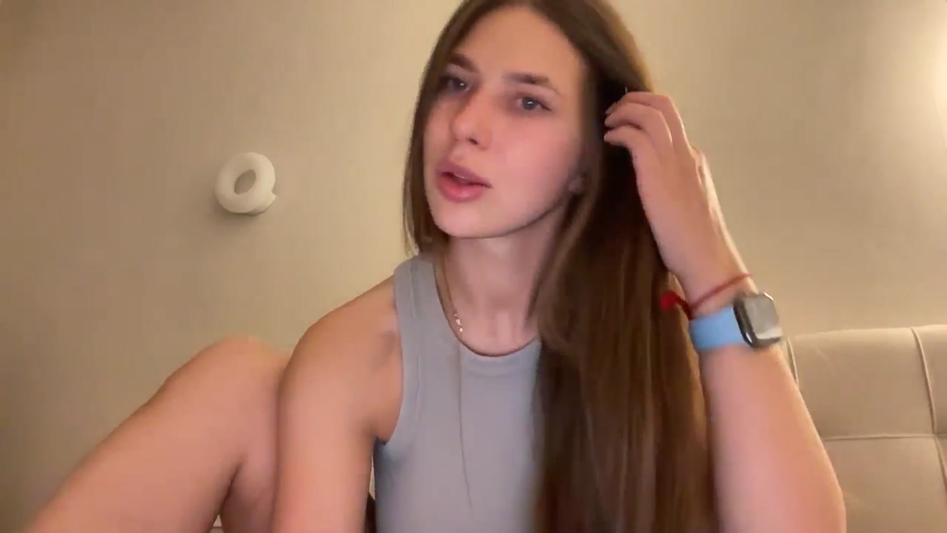 kissfreeze video thumbnail