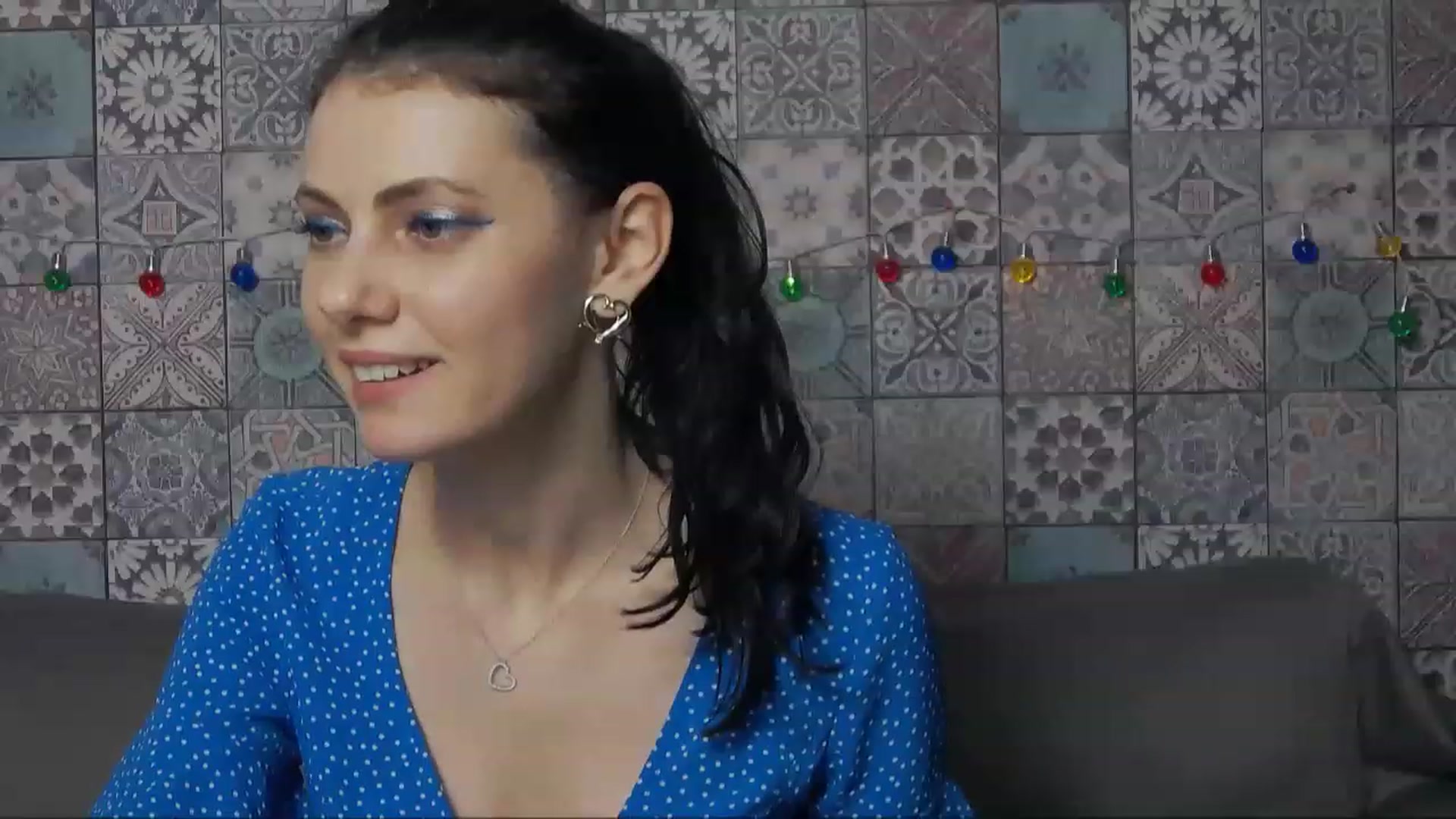 MissAracely video thumbnail