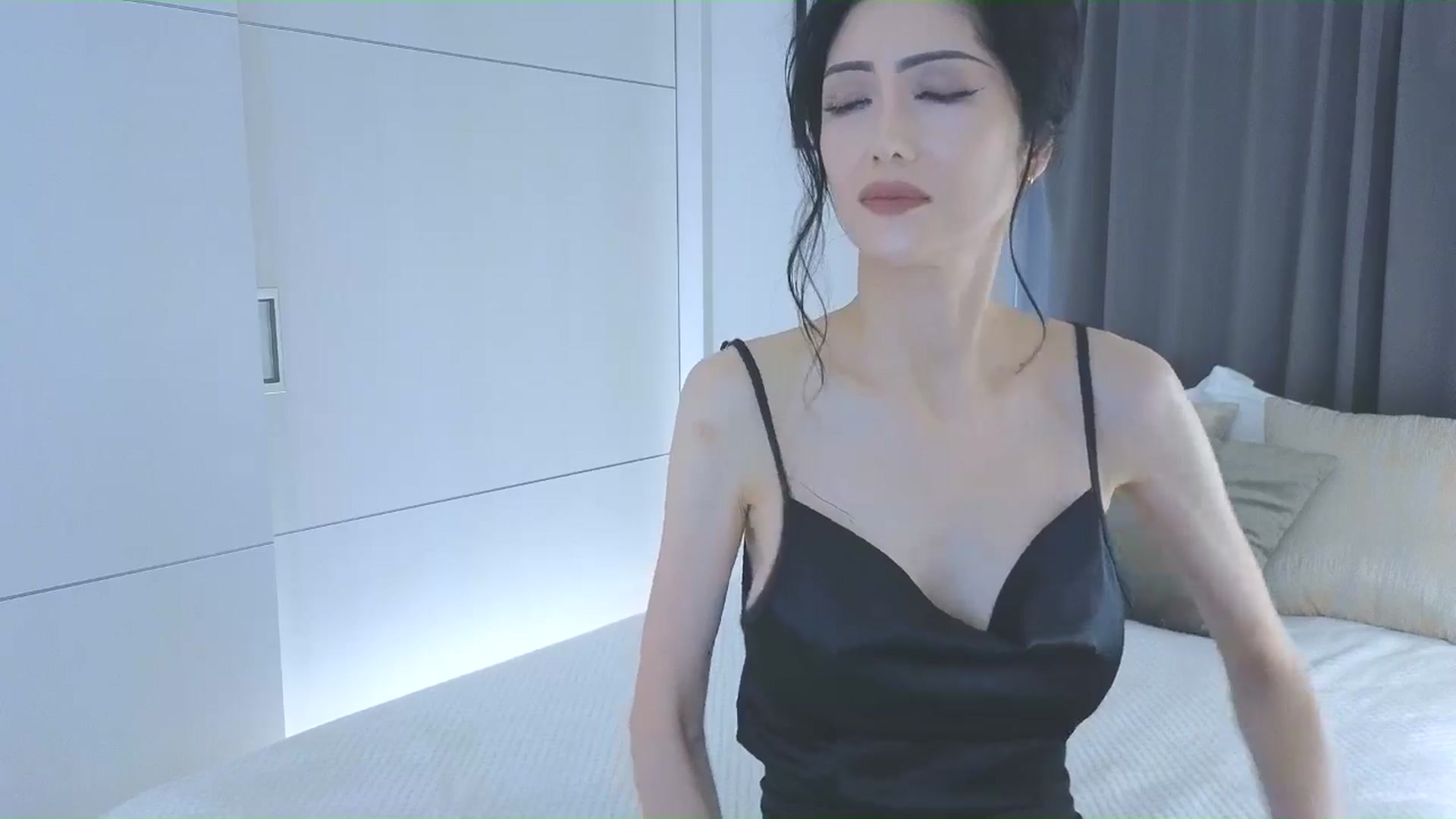 Eleah video thumbnail