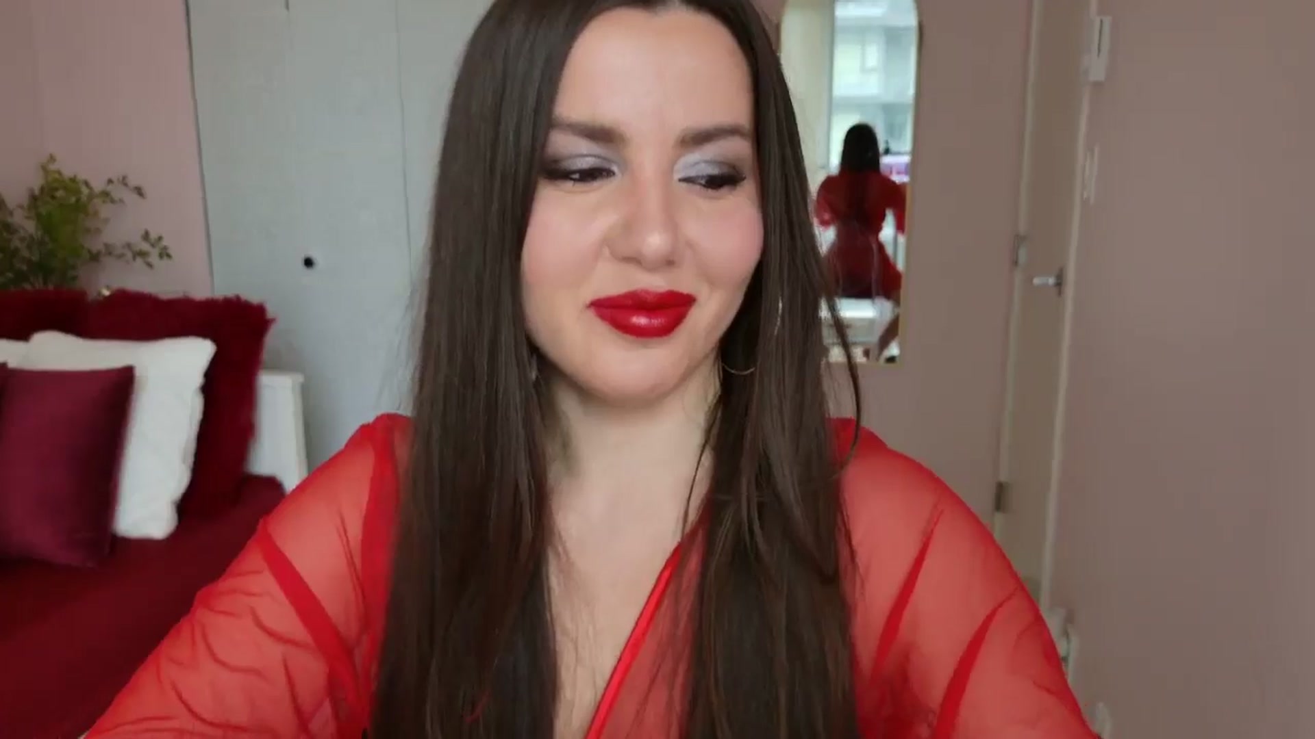 BellaBaxter video thumbnail