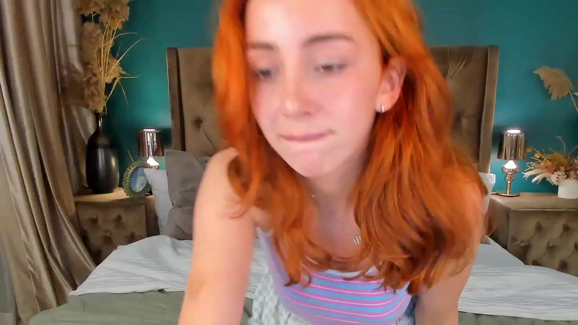 ElsaYoung video thumbnail