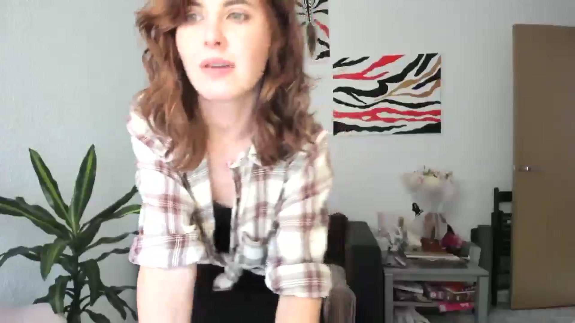 AhahaGirl video thumbnail