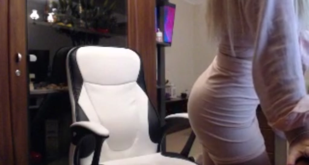 Innocentdoll_ video thumbnail