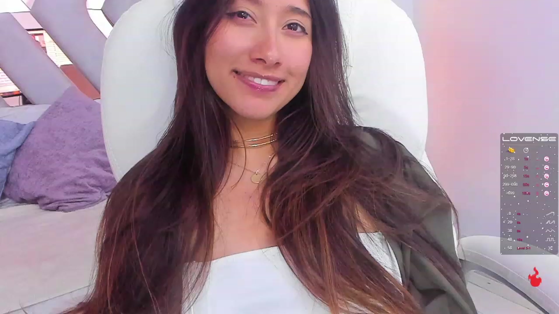 Anniesclub video thumbnail