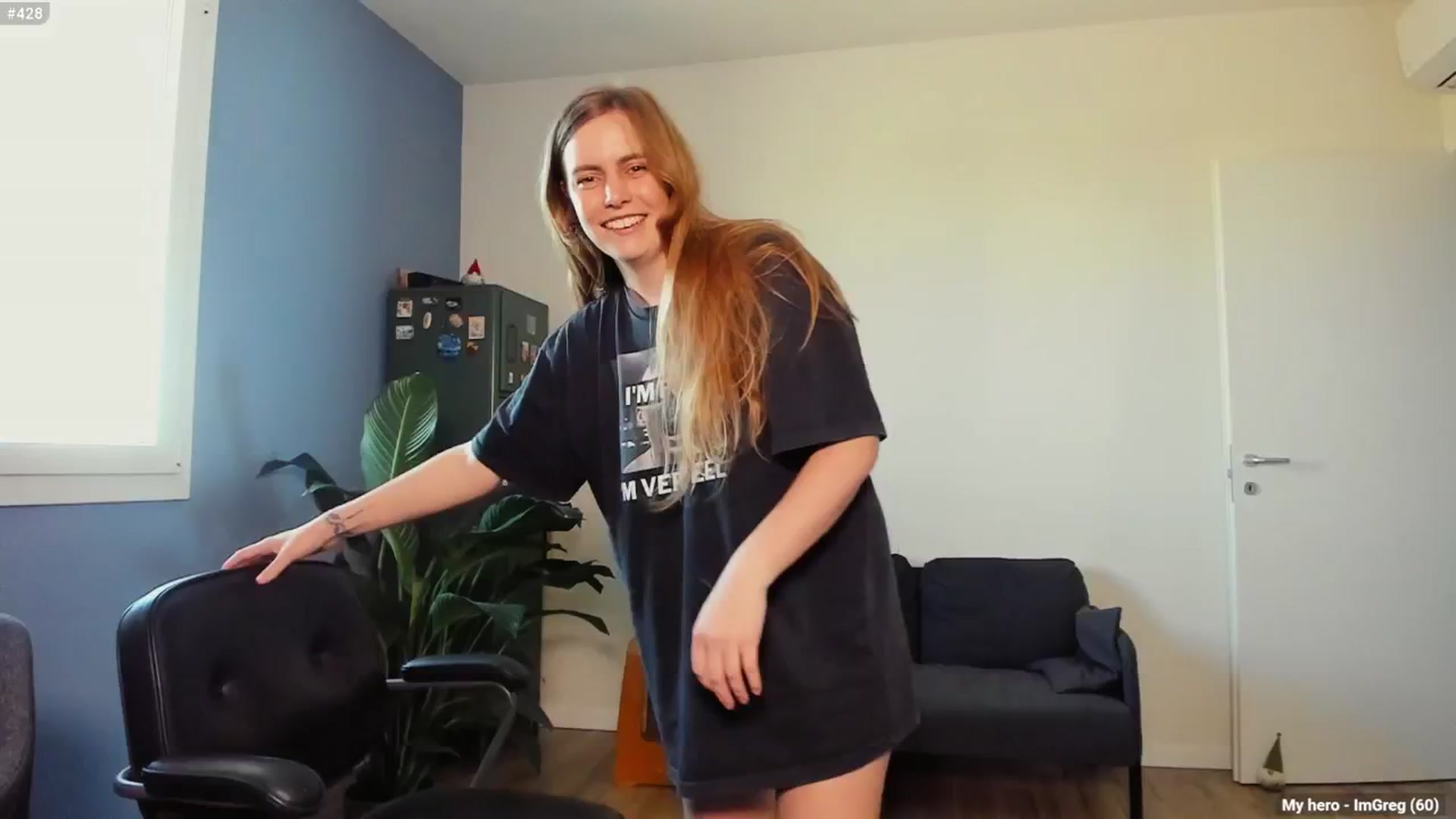 Personage video thumbnail