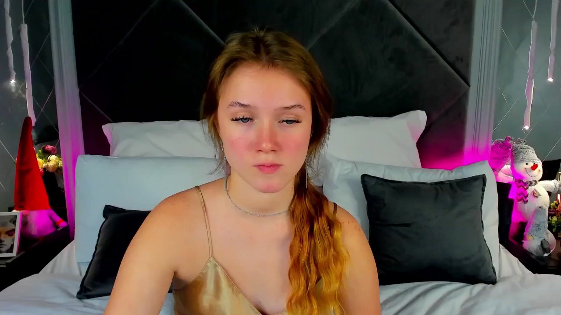 Beatrizz video thumbnail