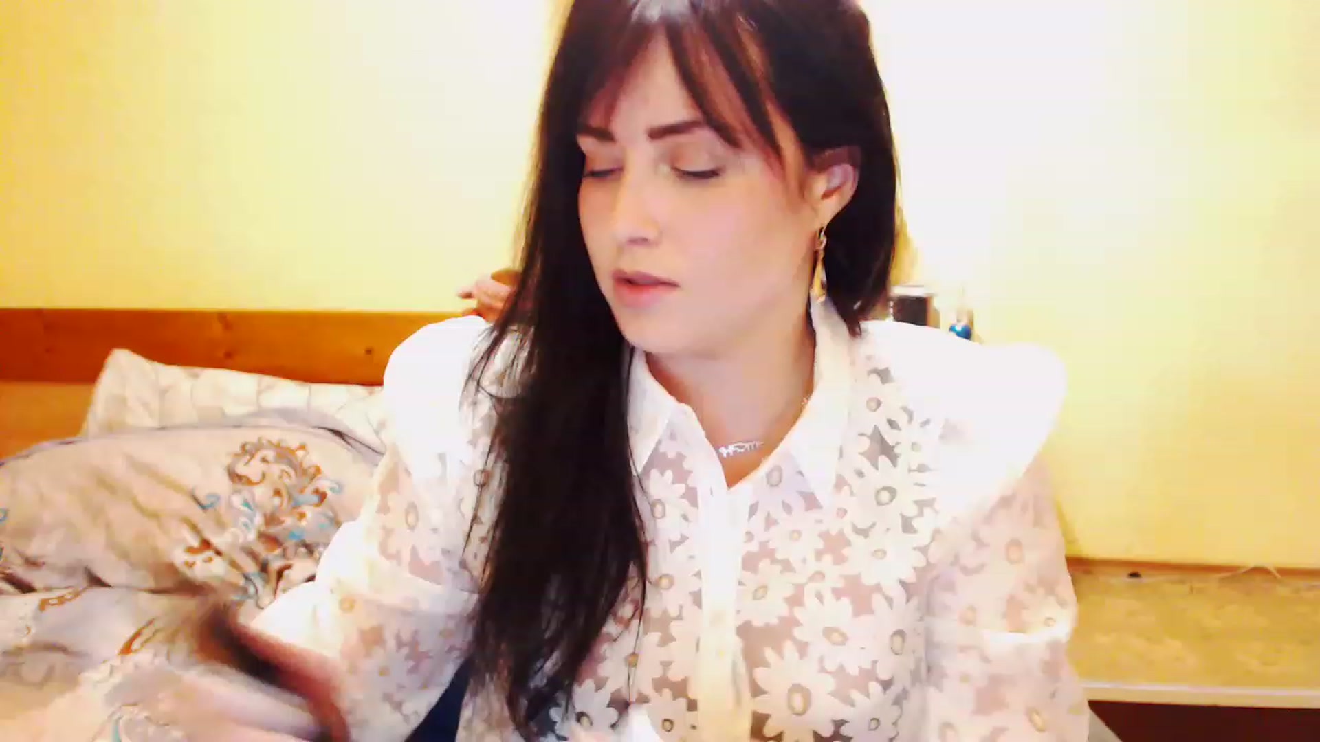 CutitaAnn video thumbnail