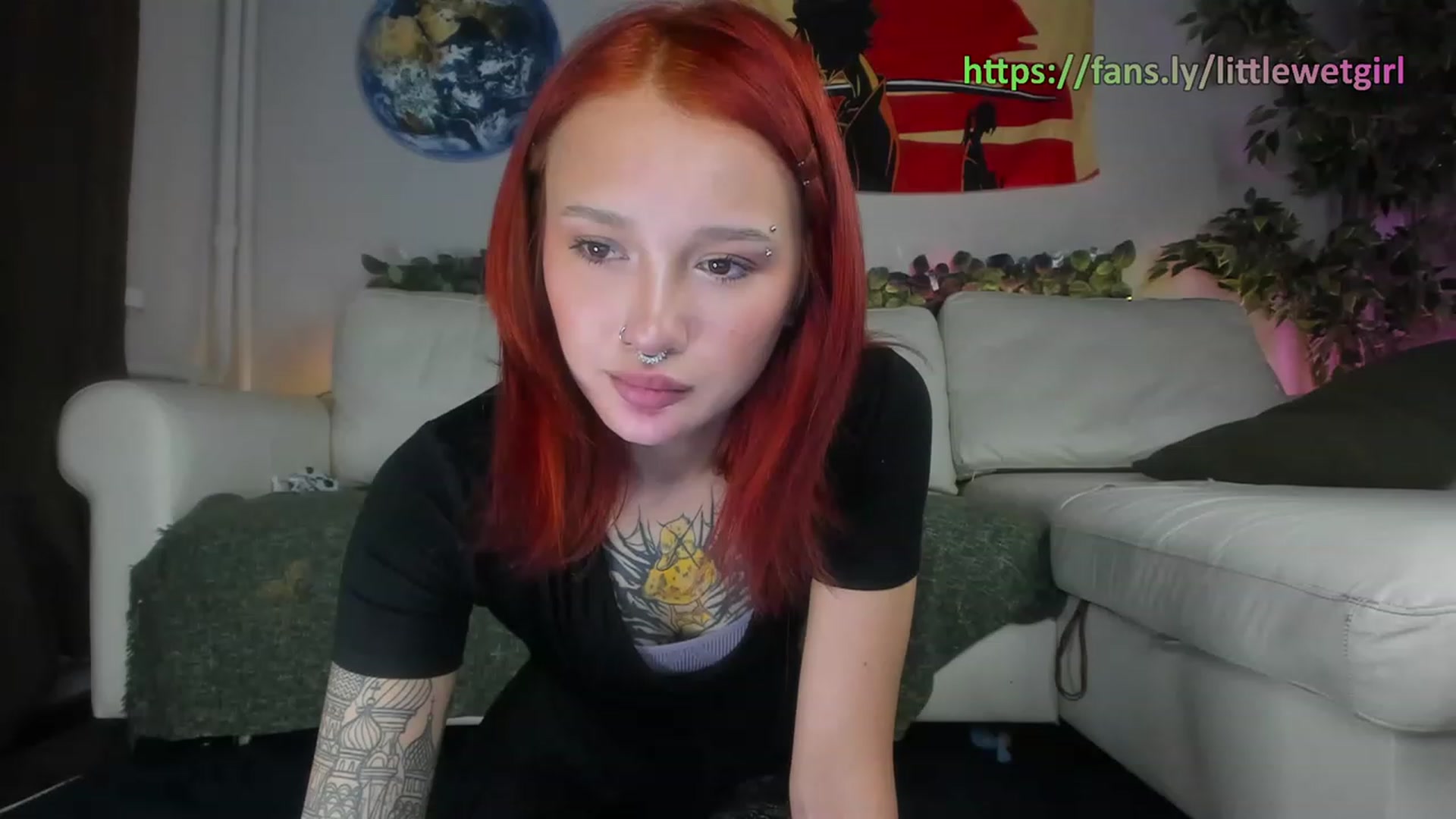 Littlewetgirl video thumbnail