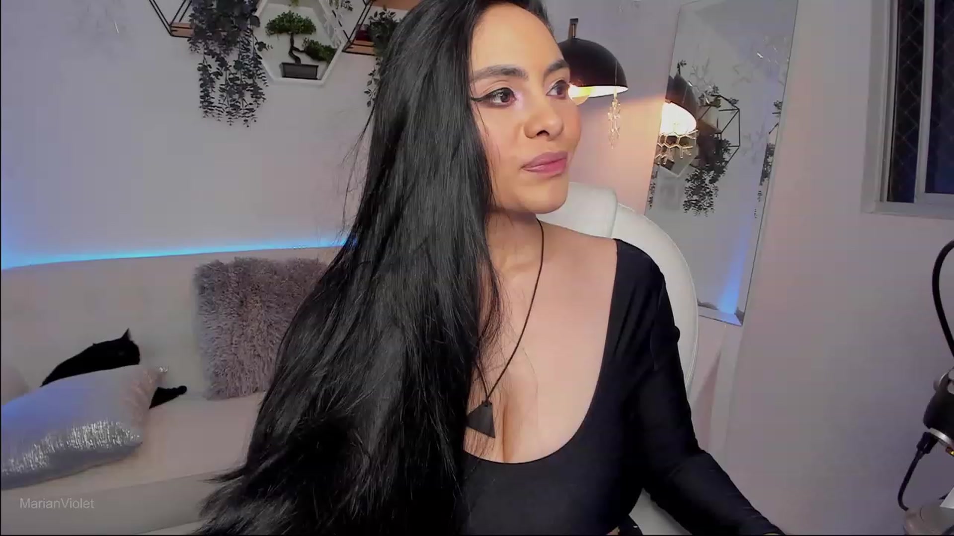 Marianviolet video thumbnail