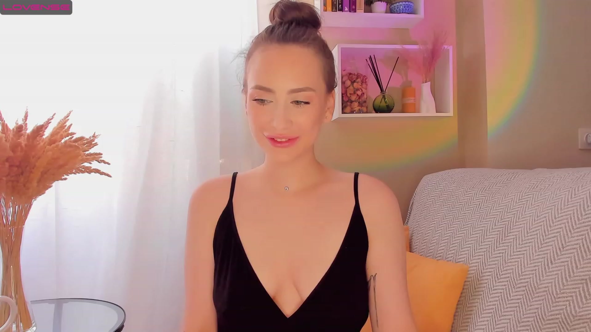 Lanna_Rhoades video thumbnail