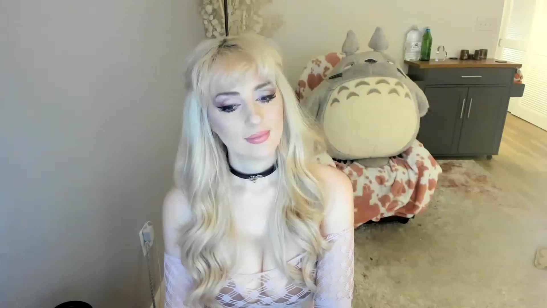 MilkCuckDomme video thumbnail