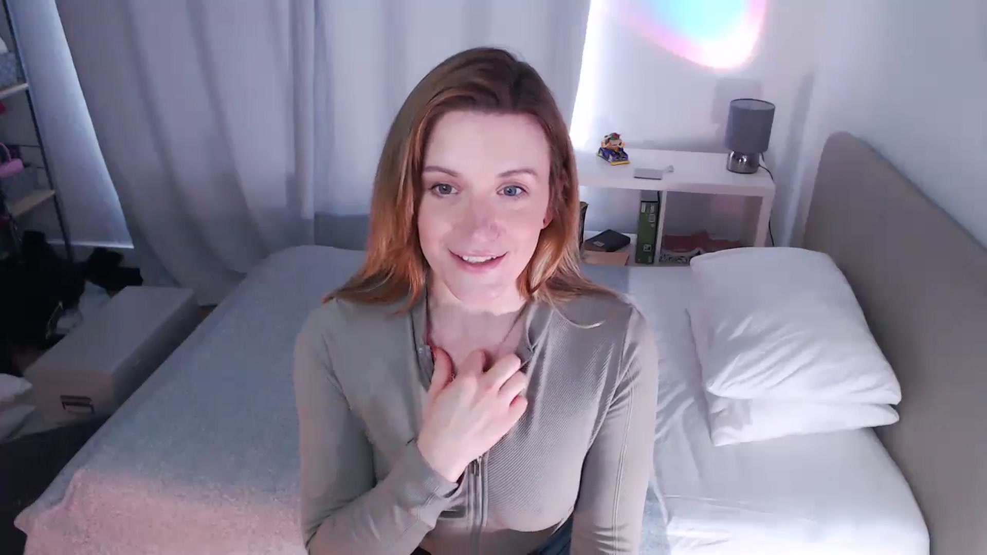 xDaisyx video thumbnail