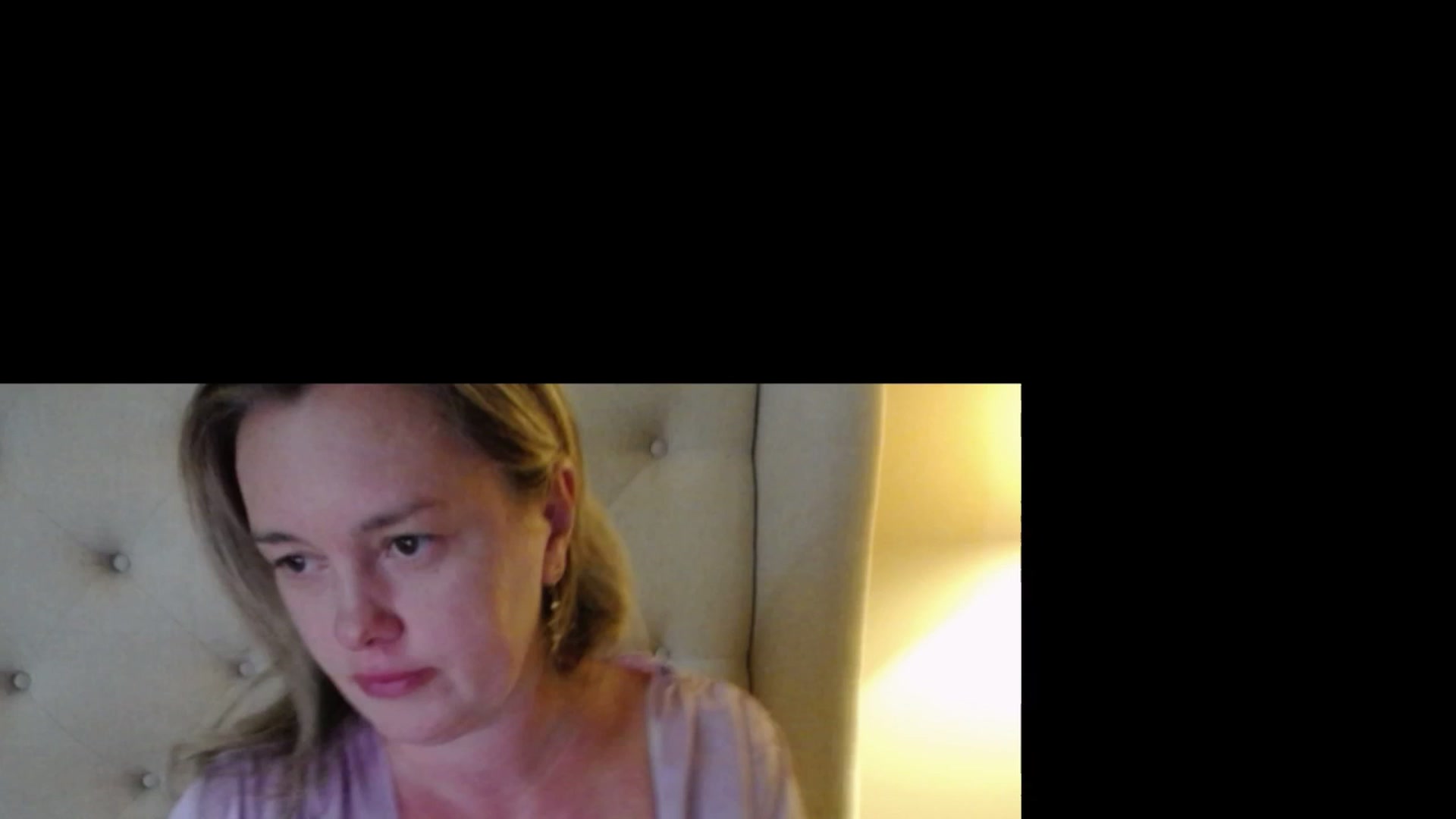 J0llye video thumbnail