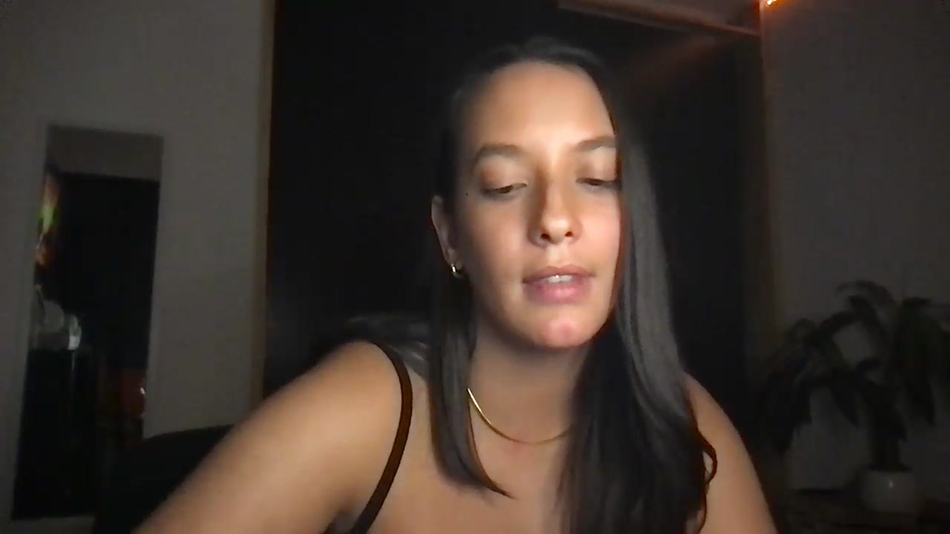 AnnisRoom video thumbnail
