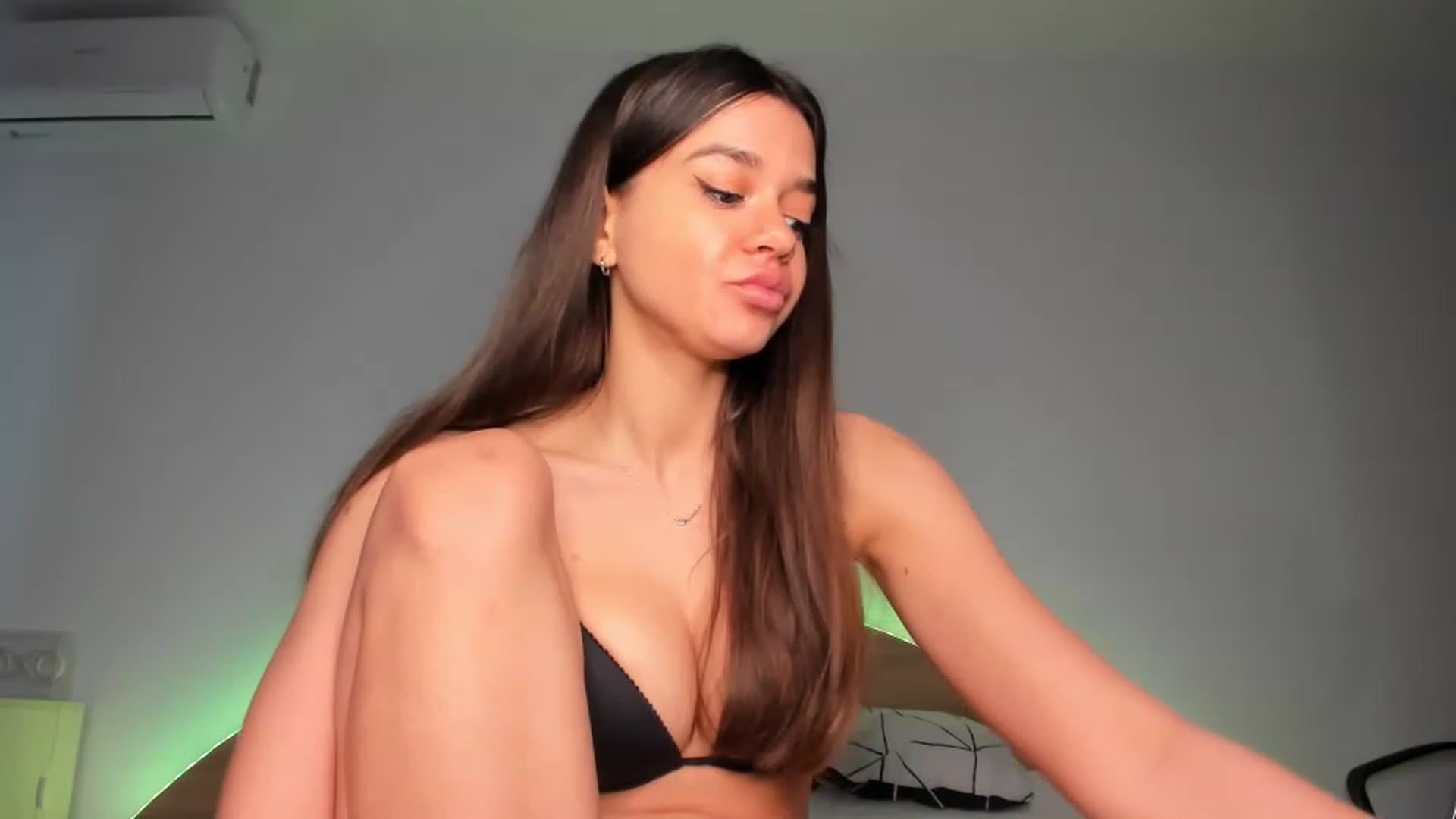 Miss_Medyson video thumbnail
