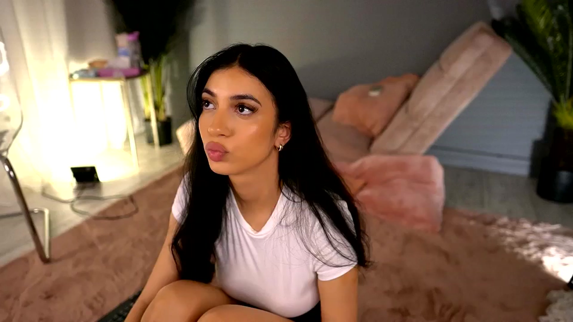 BetsyGonzale video thumbnail