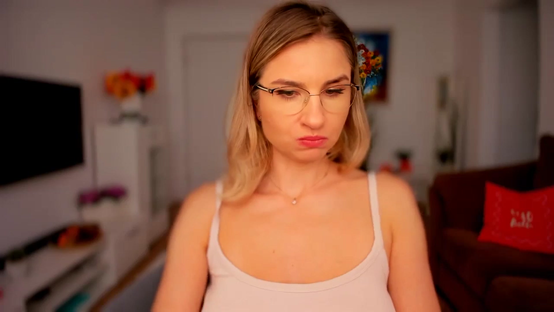 AlyMiss video thumbnail