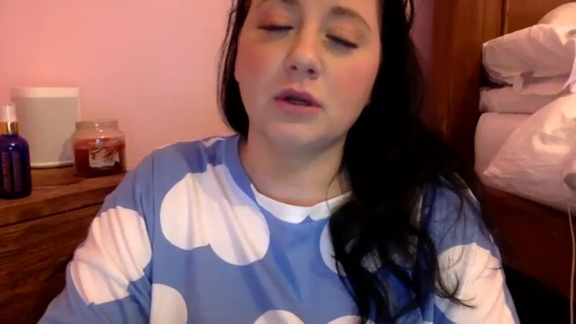 Pandabella video thumbnail