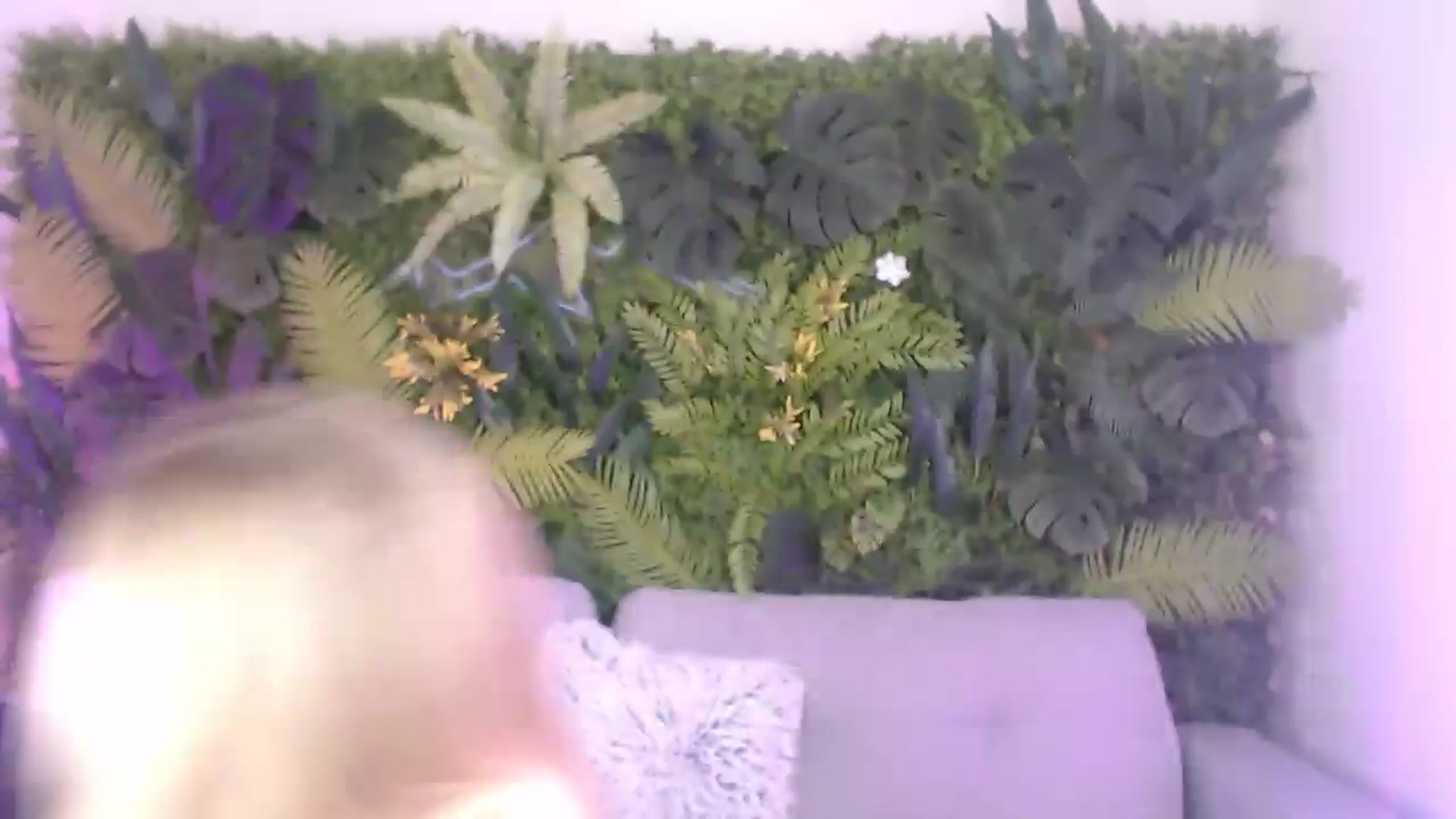 Horny_Blond video thumbnail