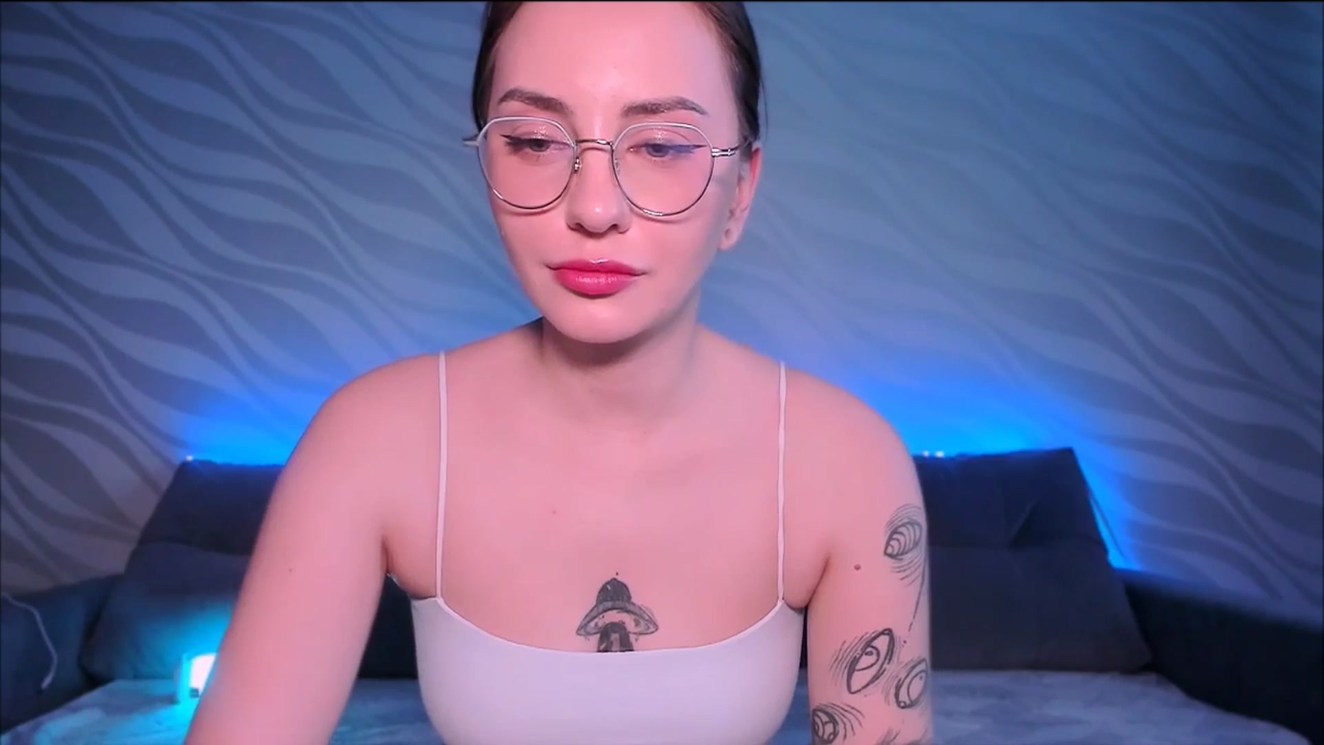 Alien_Eva video thumbnail